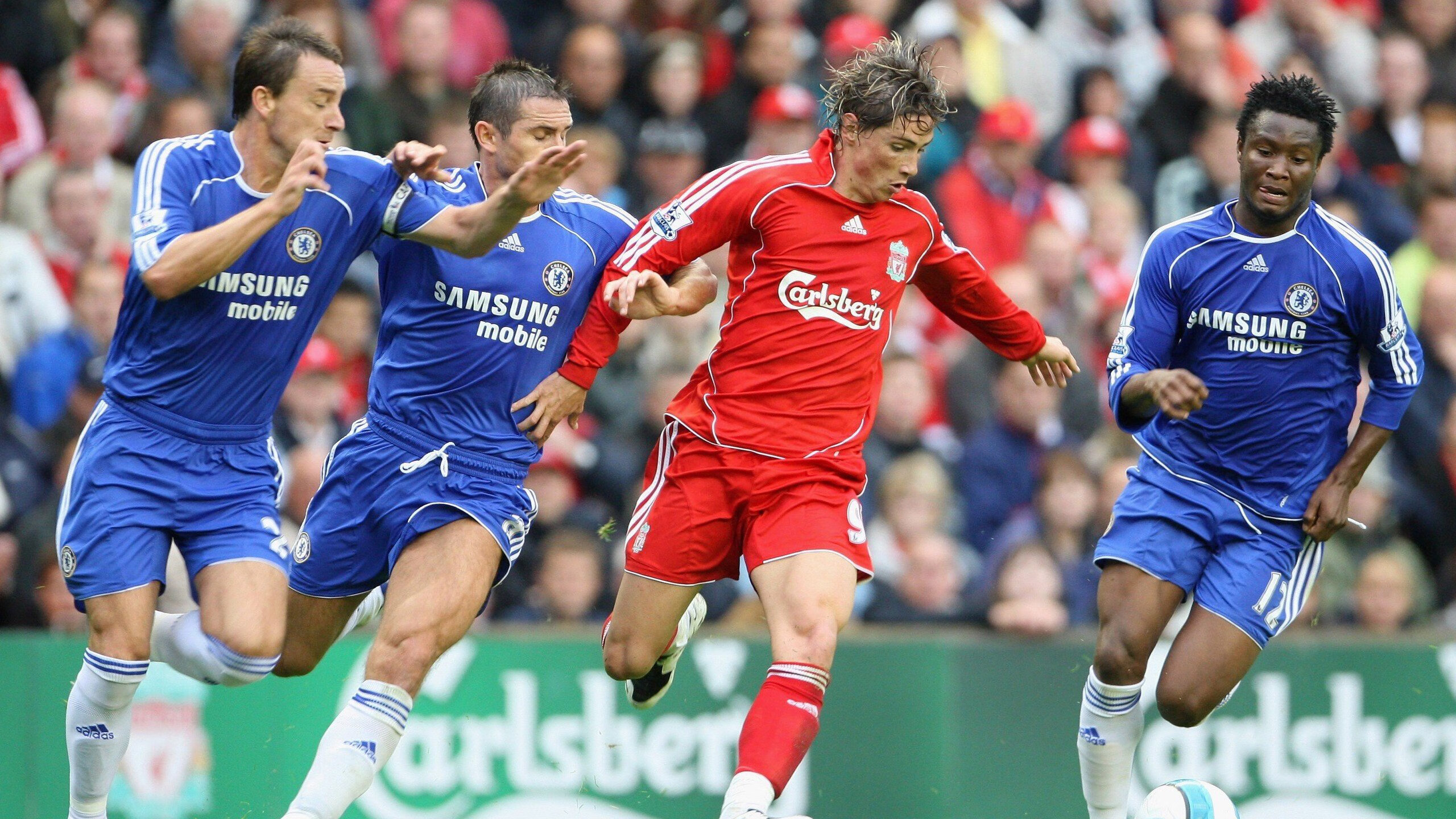 爱游戏体育入口-“马丁·高尔西的技术突破：美洲狮队防守体系的核心”